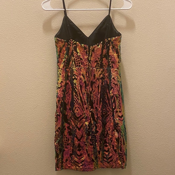 Rainbow sequins V neck mini dress size 5 - Picture 4 of 4